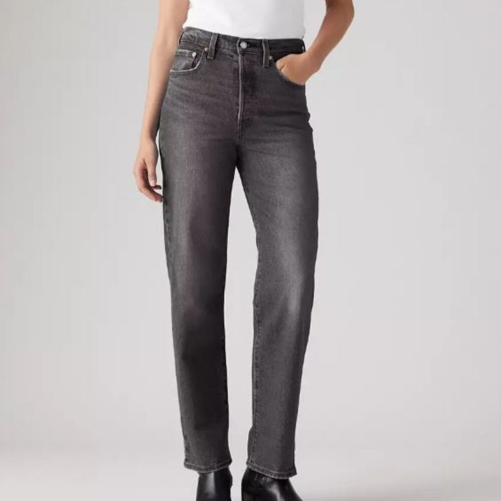 Levi's Ribcage Straight Ankle Jean Black Size 28